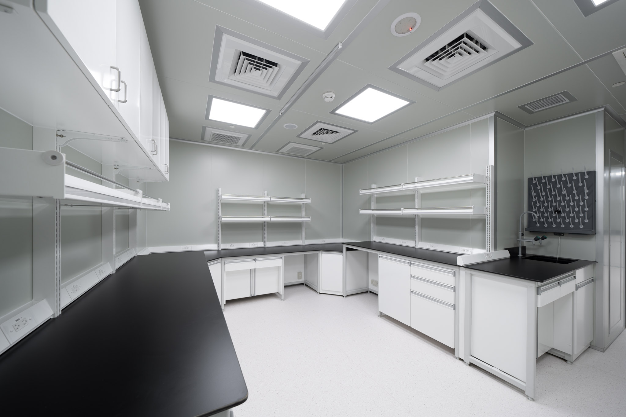 實驗室天花板設計